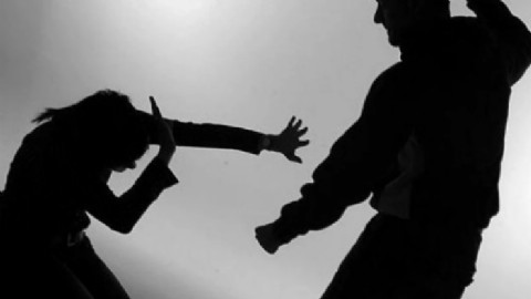 Detuvieron a un joven que violó una medida de restricción durante la búsqueda de una menor