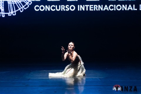 Soledad Larroque fue distinguida con el Martín Fierro de la Danza y emocionó a toda la ciudad