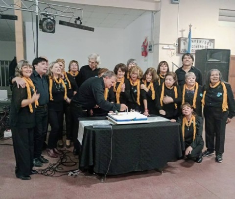 El Coro Vivencias representará a Rojas en un encuentro en Colón