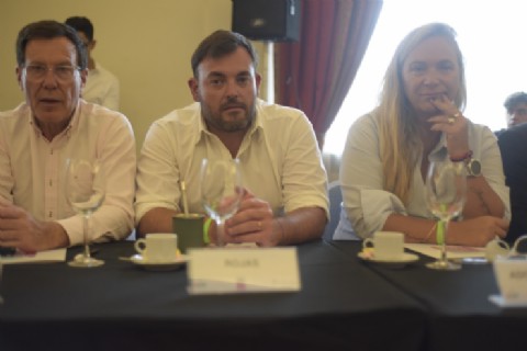 Atrasos en pagos de IOMA y la posible eliminación de Remediar: los planteos de Bouvier en el Congreso de Salud