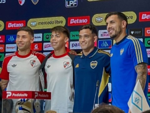 Santi Espíndola dijo presente en la conferencia de prensa previa al Superclásico