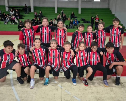 Básquet juvenil: jugaron los chicos de Sportivo