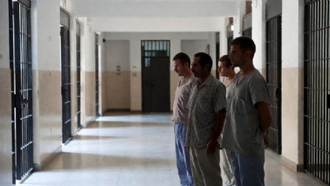 Narcos adentro: cárcel para banda que vendía drogas por delivery en Colón y Junín