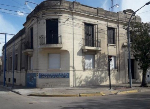 Muestra de fin de año del taller de adultos de la Escuela Municipal de Artes Plásticas