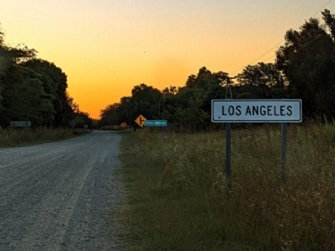 Se realizará una feria de emprendedores y artesanos en Los Ángeles