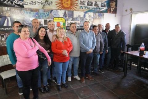 VIDEO | El intendente Gray de Esteban Echeverría visitó Pergamino tras el cierre de una sucursal del Banco Hipotecario