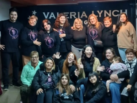 La academia Voz Plena presenta Unplugged II: una noche a puro canto