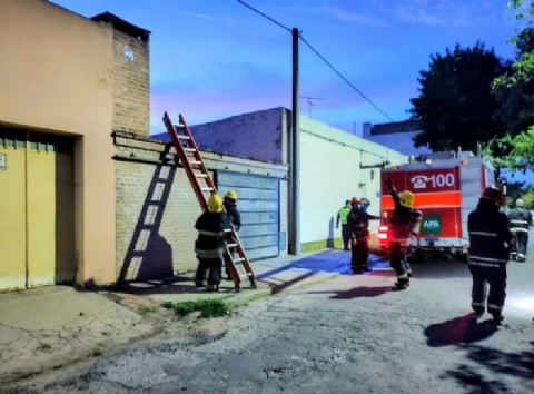 Intervinieron los Bomberos por aviso de incendio en una casa