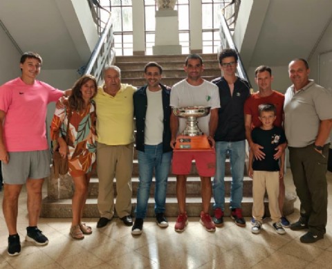 Salto: el municipio reconoció al equipo de Inés Indart, campeón del Torneo de Localidades 2025