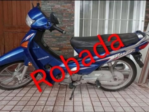 Robaron otra moto en Barrio Covendiar 2