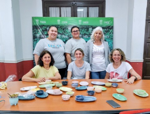Con gran participación finalizó el cuarto taller municipal de cerámica