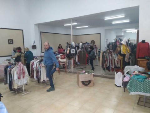 Feria de la moda circular: se llevará a cabo una jornada solidaria con liquidación de prendas