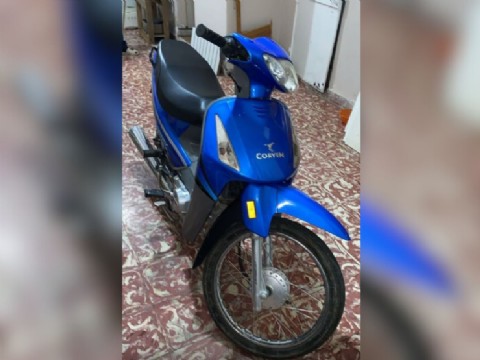 Robaron otra moto en el estacionamiento del Colegio San José: la cámara no funcionaba