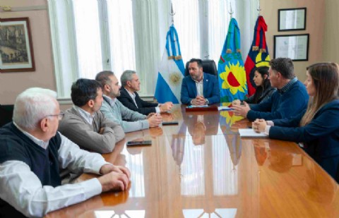 Chacabuco: el intendente Aiola se reunió con su sucesor, Darío Golía, para comenzar la transición