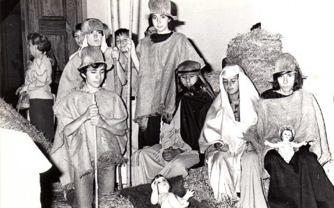 Pesebre organizado por los jóvenes católicos del Grupo Emanuel