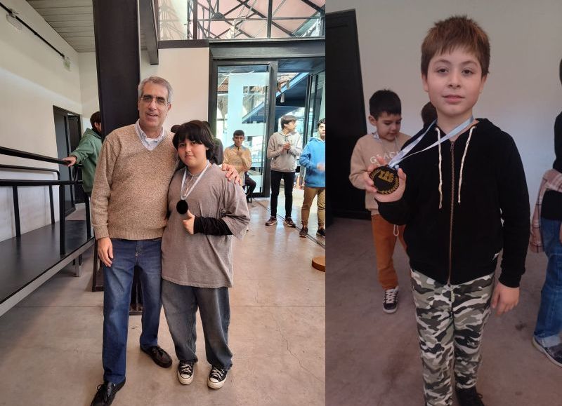 Jóvenes de la Escuela Municipal de Ajedrez participaron en un certamen en Pergamino