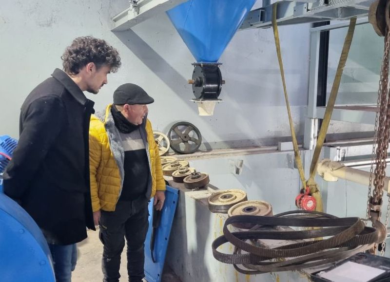 VIDEO | Avanza la instalación del primer molino del Polo Harinero en ruta 188