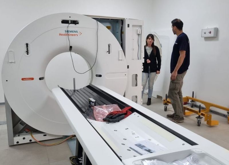 Comenzó la primera etapa de instalación del Tomógrafo
