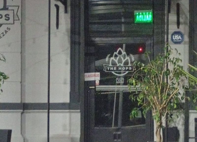 Clausuraron el bar The Hops por organizar un show sin autorización