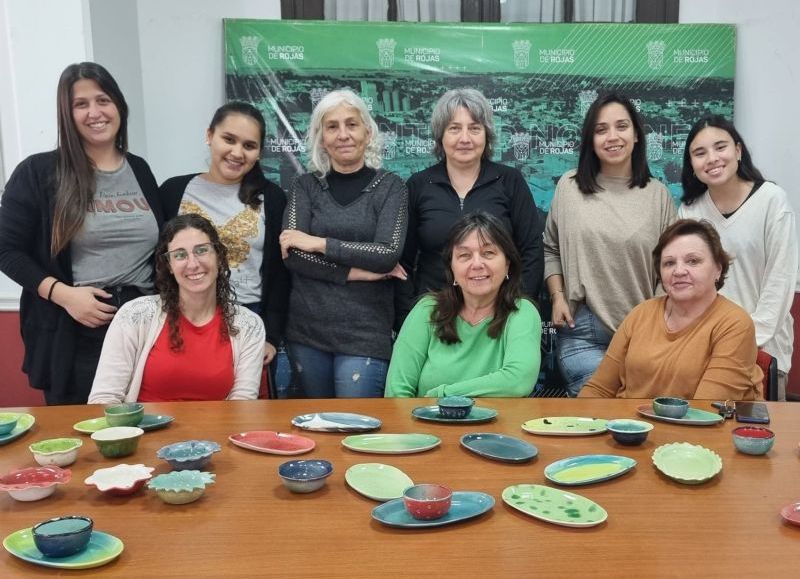 Concluyó el tercer grupo del taller municipal de cerámica 2025