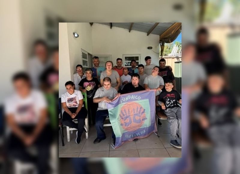 Abrazo folclórico solidario a beneficio del Centro de Día