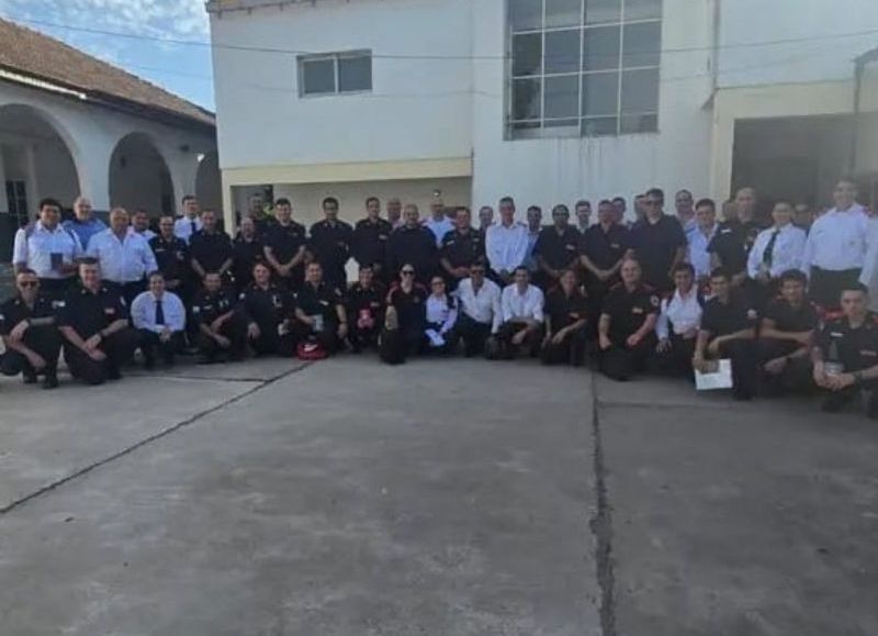 Capacitación regional: bomberos de Rojas y Rafael Obligado evaluados en Vedia