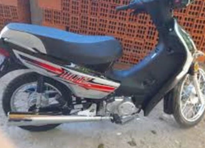 Robaron una moto en barrio Multinversión: el dueño la dejó encendida y se la llevaron