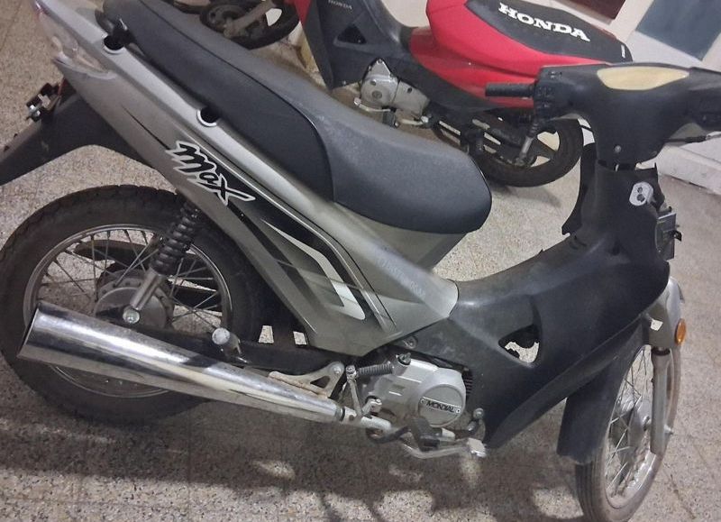 Recuperaron la moto Mondial que había sido robada y hay un sospechoso