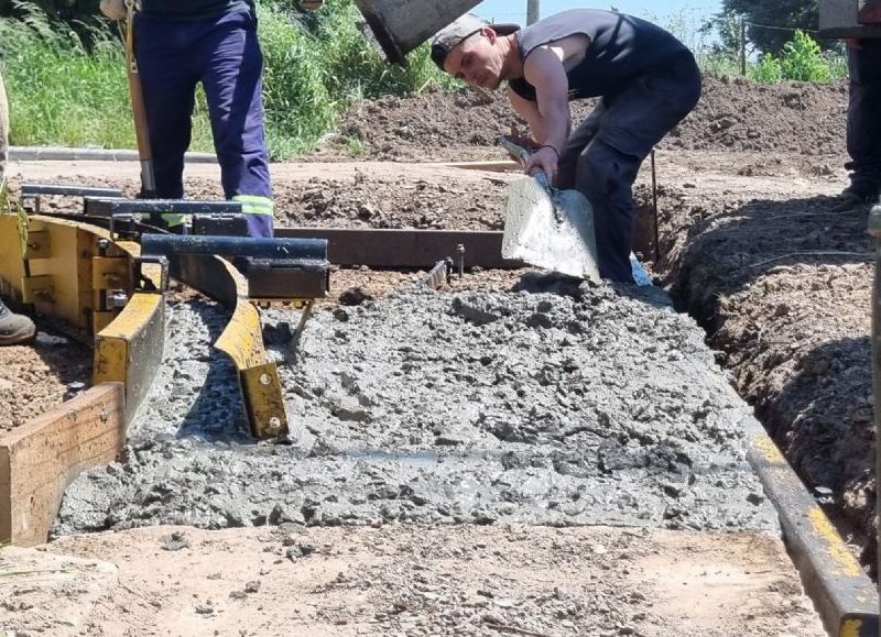 Avanzan las obras de bocacalles en Barrio Belgrano