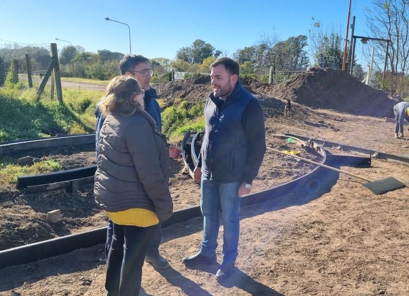 VIDEO | Avanza la obra de pavimentación en avenida Trillo con fondos municipales
