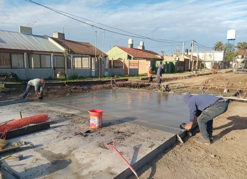 Avanza la segunda etapa de pavimentación en avenida Diego Trillo