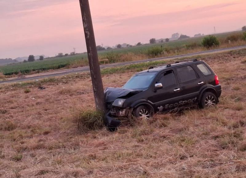 Se produjo un accidente vehicular en la intersección de las rutas nacional 188 y provincial 30