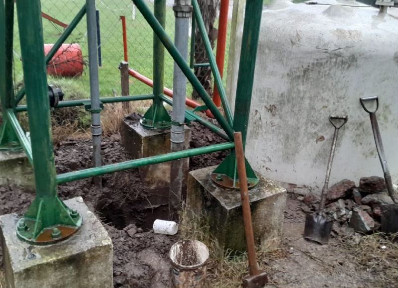 Avanzan los trabajos de reparación para mejorar el servicio de agua en el centro