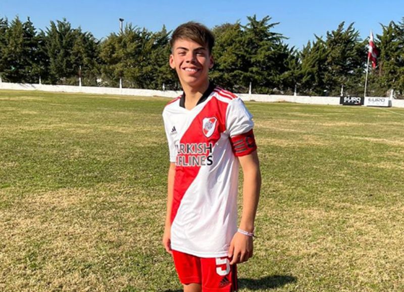 Santiago Espíndola fue convocado a la Reserva de River y abre un nuevo capítulo en su carrera