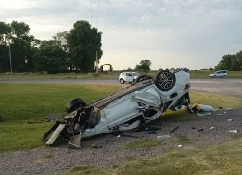 Trágico vuelco en la ruta 31: murió un joven y hay cuatro heridos
