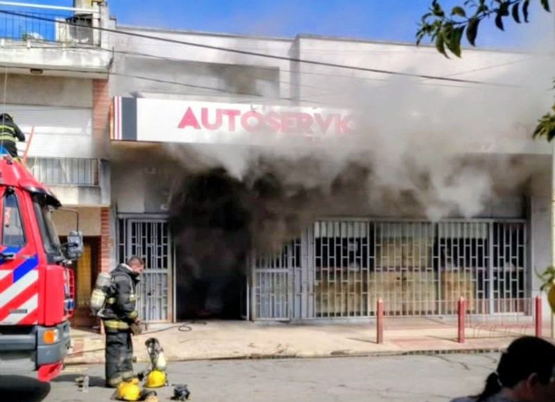 Se incendió un supermercado chino en Ascensión
