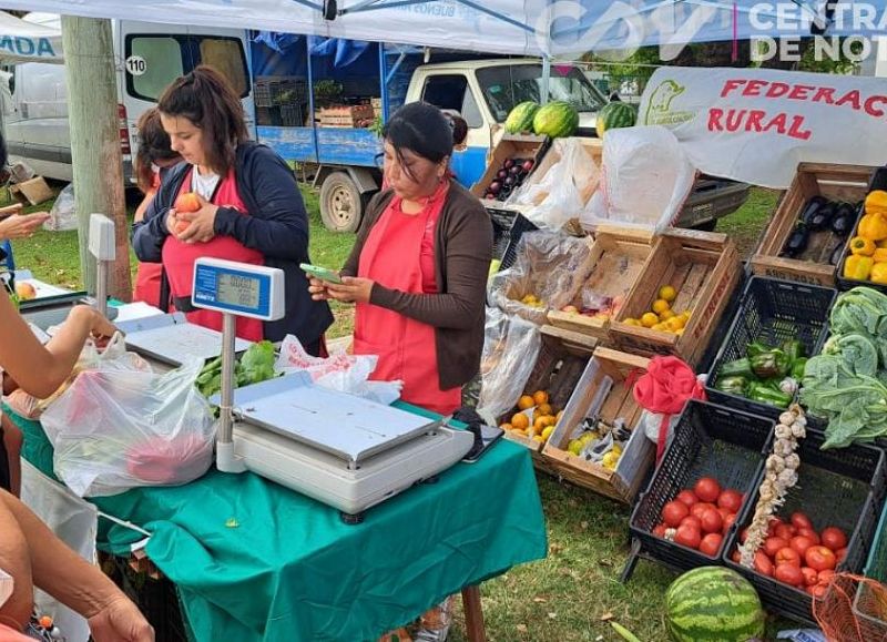 Mercados Bonaerenses llega a la ciudad con productos a precios accesibles