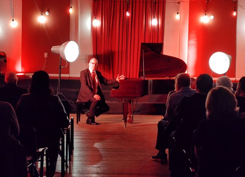 La ciudad vibró con una noche de tangos, valses y milongas