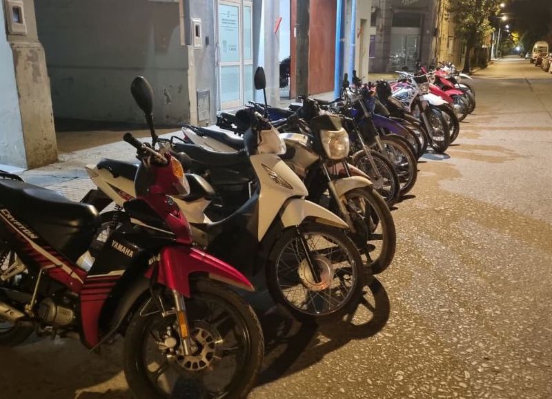 VIDEO | Secuestraron más de 20 motos: "Basta de molestar a los vecinos"