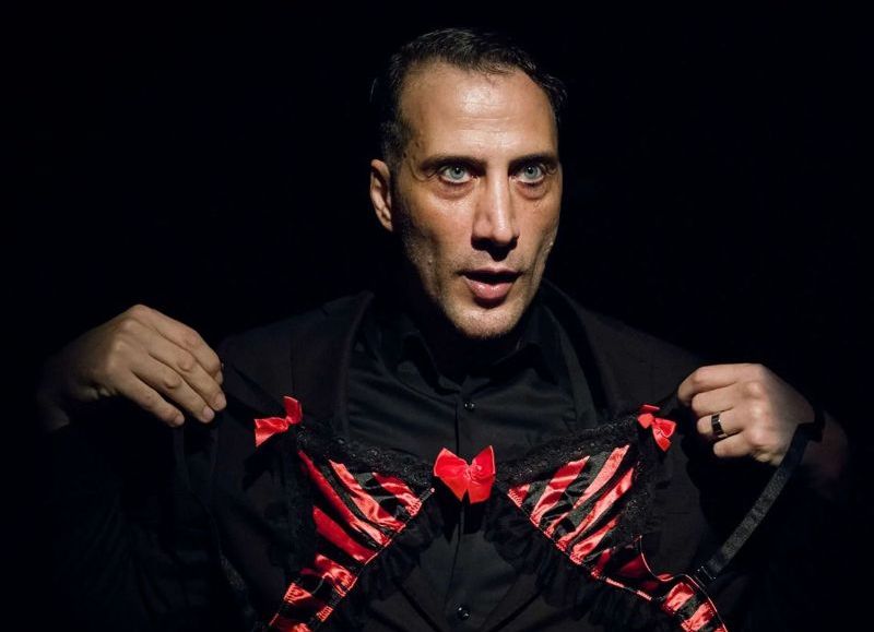 Paraíso llega al TAFS con Luciano Cáceres en un unipersonal que interpela la masculinidad