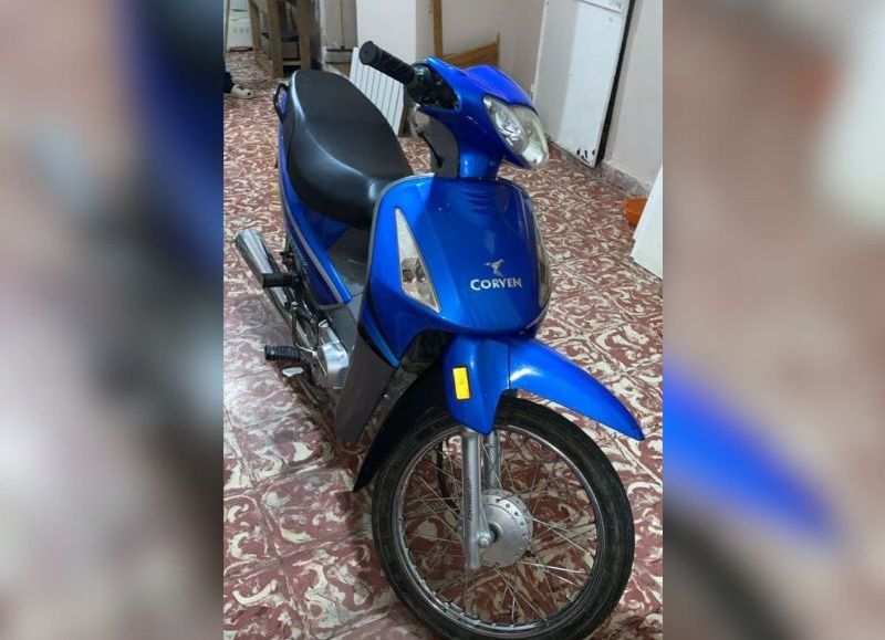 Robaron otra moto en el estacionamiento del Colegio San José: la cámara no funcionaba