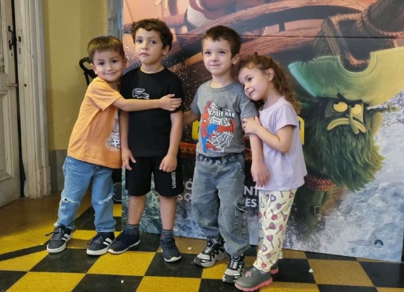 Nuevas funciones de Cine Distendido convocaron a familias en el Francés