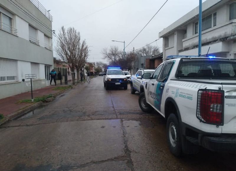 Delincuentes engañaron a una jubilada para robarle dinero y joyas